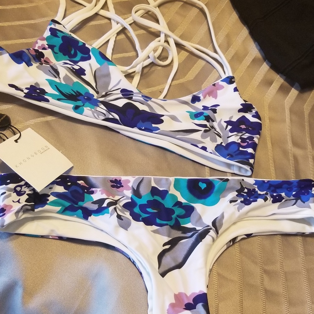 Khonhboon Bikini